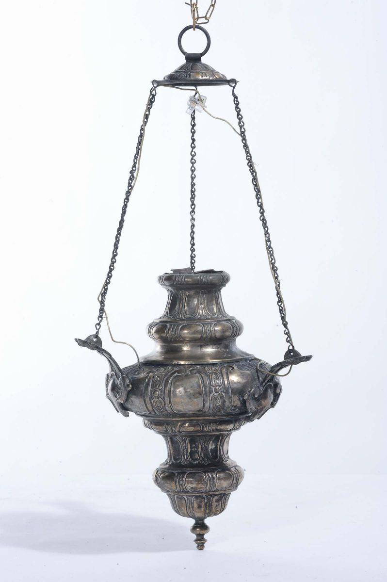 Turibolo in metallo argentato e sbalzato, XVIII secolo  - Auction Antiques and Old Masters - Cambi Casa d'Aste