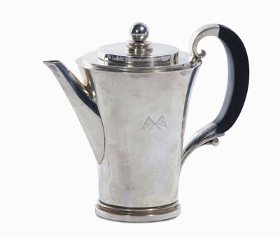 Caffettiera in Argento Disegnata da Harald Nielsen per G.jensen, Copenaghen XX Secolo