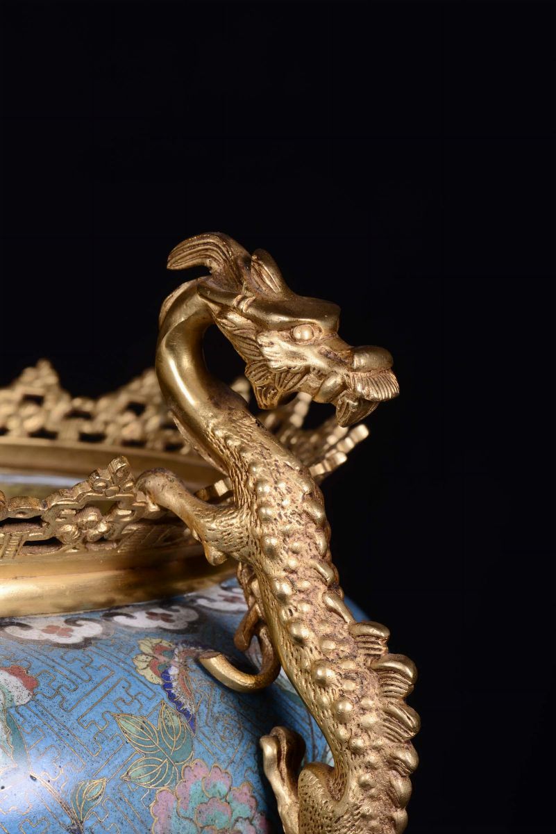 Cachepot Cloisonnè con Montatura in Bronzo Dorato, Cina, Dinastia Qing, XIX Secolo