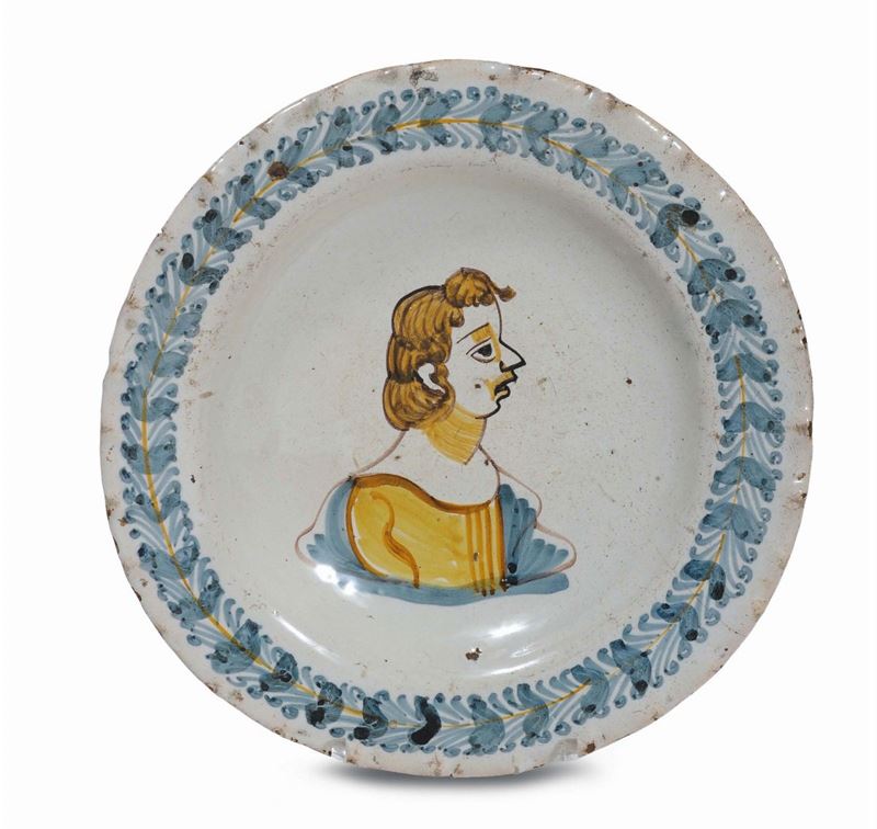 Alzatina in maiolica bianca, Castelli XVIII secolo  - Auction Antiques and Old Masters - Cambi Casa d'Aste