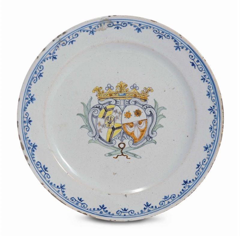 Piattino in maiolica policroma, XVIII secolo  - Auction Antiques and Old Masters - Cambi Casa d'Aste