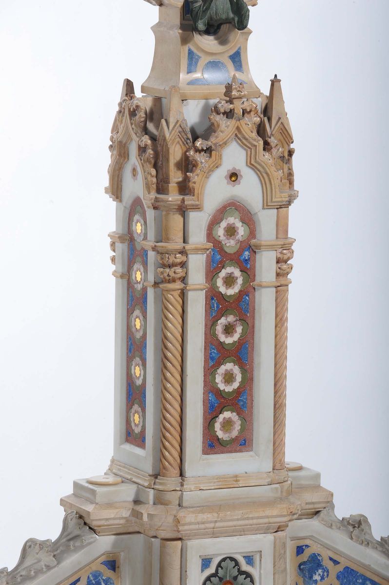 Grande Croce in Marmo e Pietre Dure con Crocifisso in Bronzo, XIX Secolo