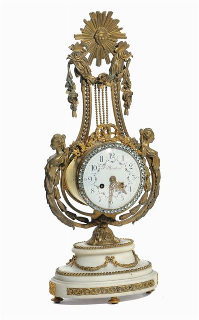 Pendola Napoleone III in Marmo e Bronzi a Forma di Lira, Parigi XIX Secolo