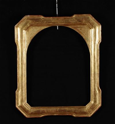 Cornice Umbertina in Legno Dorato ed Inciso