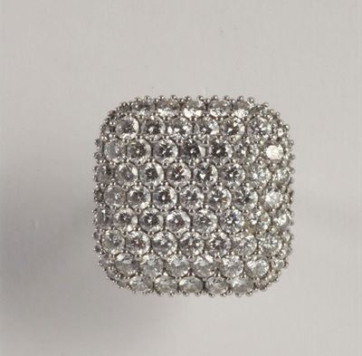 Anello con Pavé di Diamanti per Ct 4,00 Circa