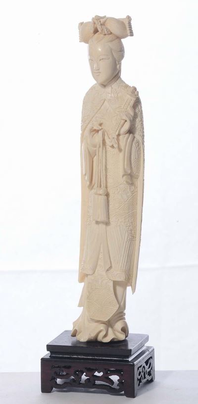 Guanyn in Avorio, Cina XX Secolo