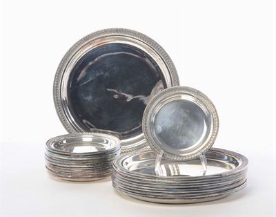 Insieme di Oggetti in Argento, Gr. 1850