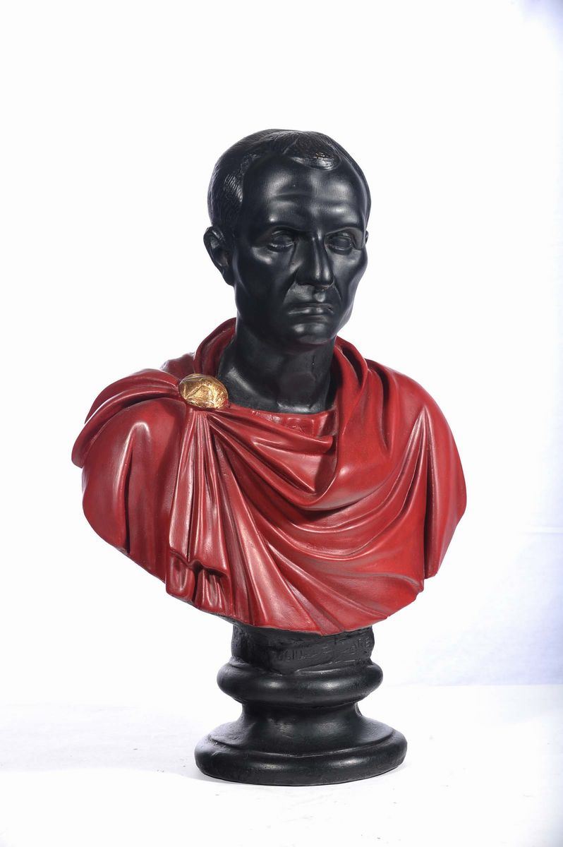 Scultura in terracotta policroma raffigurante busto di Cesare, XX secolo  - Asta Asta OnLine 07-2012 - Cambi Casa d'Aste