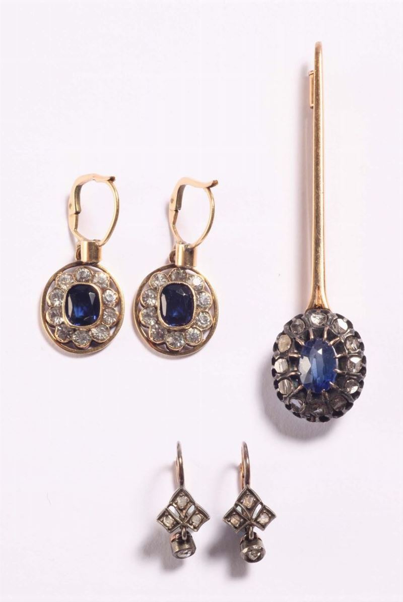 Lotto composto  - Asta Argenti e Gioielli Antichi e Contemporanei - Cambi Casa d'Aste