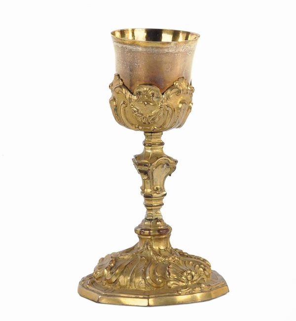 Calice in rame sbalzato e dorato, fine XVIII secolo