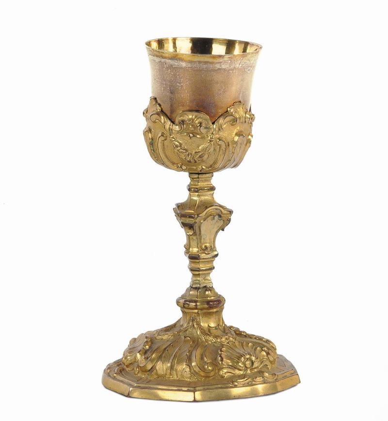 Calice in rame sbalzato e dorato, fine XVIII secolo  - Auction Antique and Old Masters - Cambi Casa d'Aste