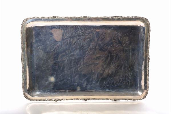 Grande vassoio rettangolare in argento, gr 1100