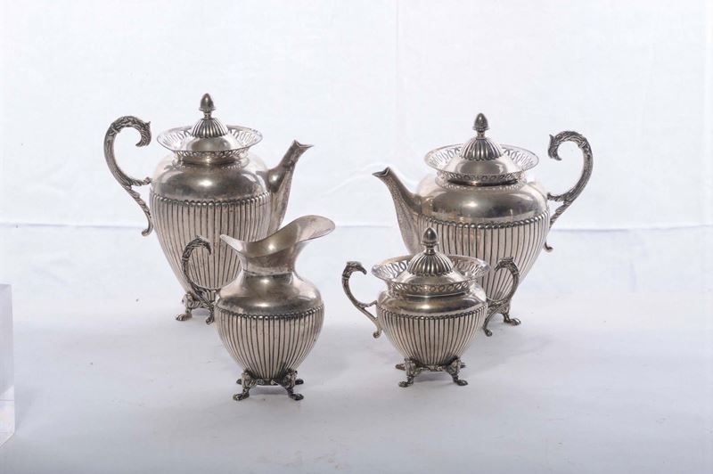 Servito da té e caffè in argento  - Asta Argenti e Gioielli Antichi e Contemporanei - Cambi Casa d'Aste