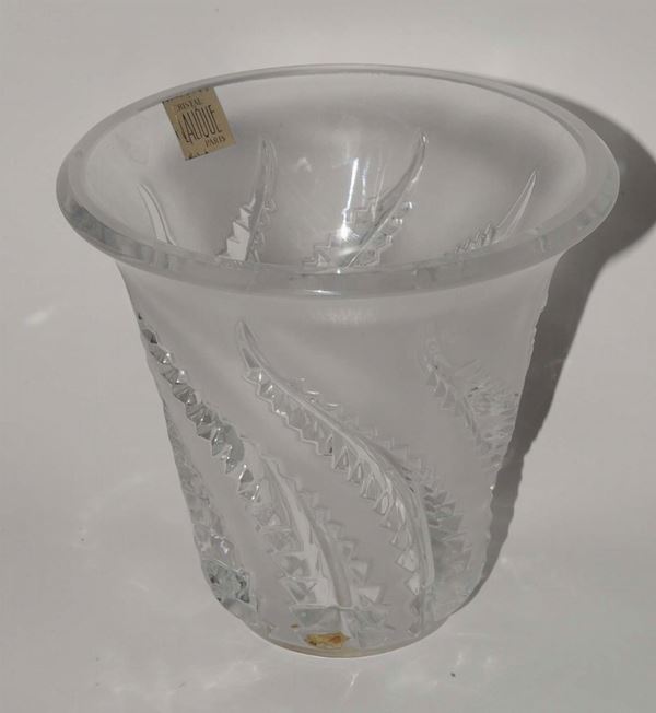 Vaso in cristallo incolore inciso, Lalique