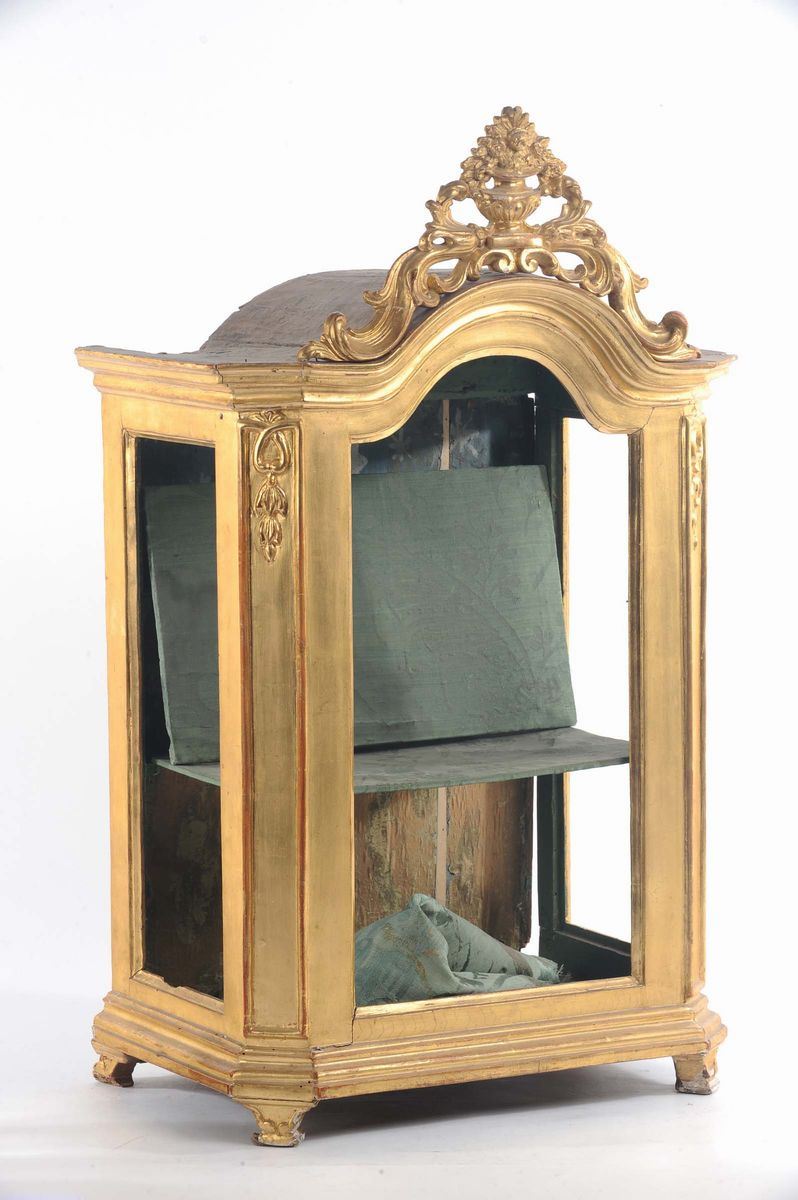 Teca in legno dorato, XVIII secolo  - Asta Antiquariato e Dipinti Antichi - Cambi Casa d'Aste