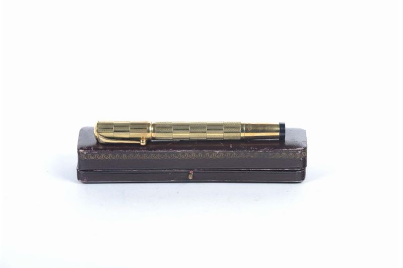 Penna stilografica in oro  - Asta Argenti e Gioielli Antichi e Contemporanei - Cambi Casa d'Aste