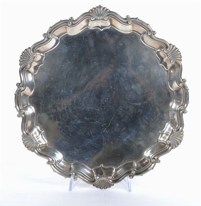 Salver in Argento, Londra, Gr. 850 Circa