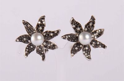 Orecchini con Perla