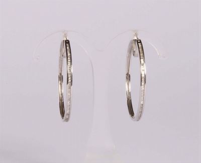 Orecchini con 128 Diamanti Taglio Baguettes