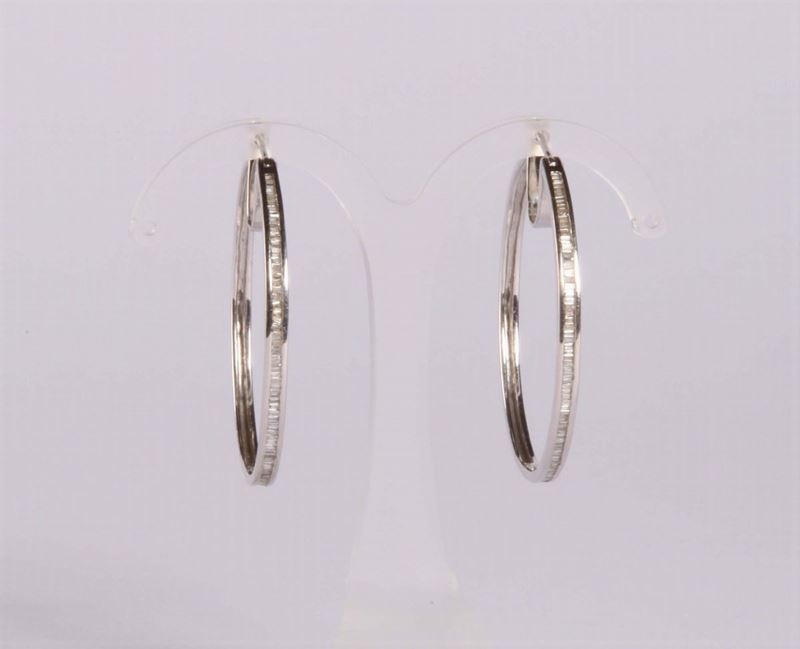 Orecchini con 128 diamanti taglio baguettes  - Asta Argenti e Gioielli Antichi e Contemporanei - Cambi Casa d'Aste