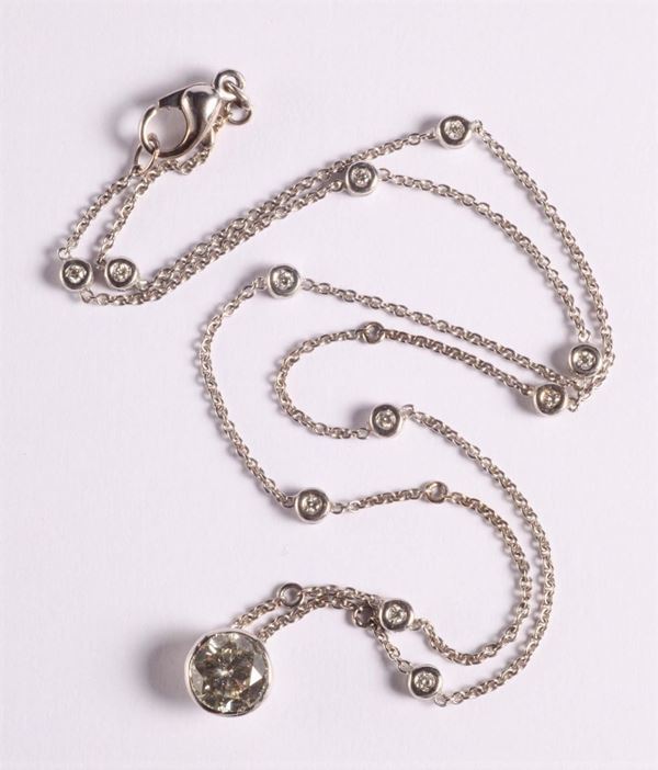 Girocollo con diamante centrale di ct 2,00