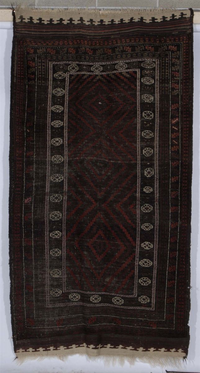 Tappeto persiano Beluchistan, inizio XX secolo  - Auction Ancient Carpets - Cambi Casa d'Aste