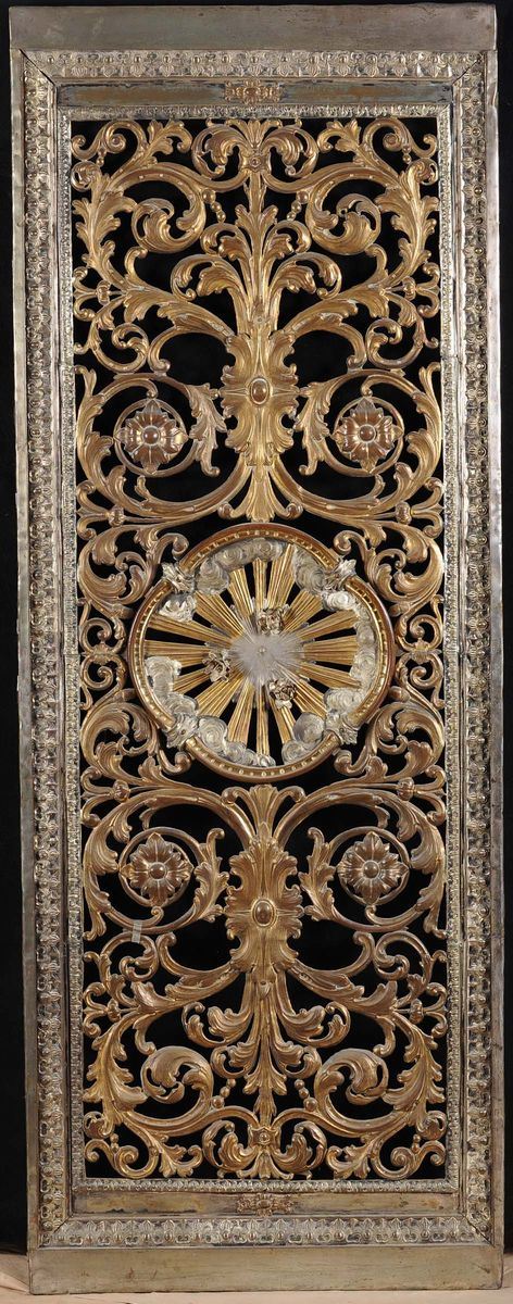 Grande paliotto in metallo argentato di gusto barocco, XIX secolo  - Asta Antiquariato e Dipinti Antichi - Cambi Casa d'Aste