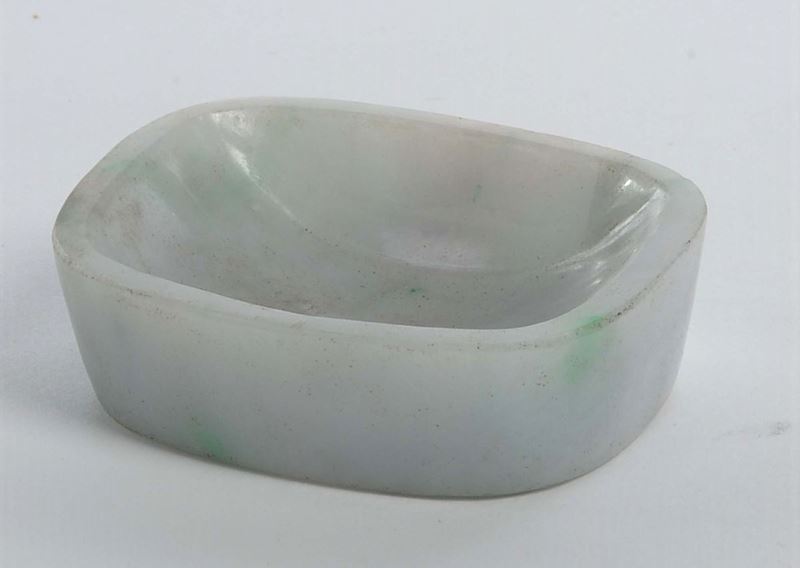 Vaschetta in giadeite  - Asta Antiquariato e Dipinti Antichi - Cambi Casa d'Aste