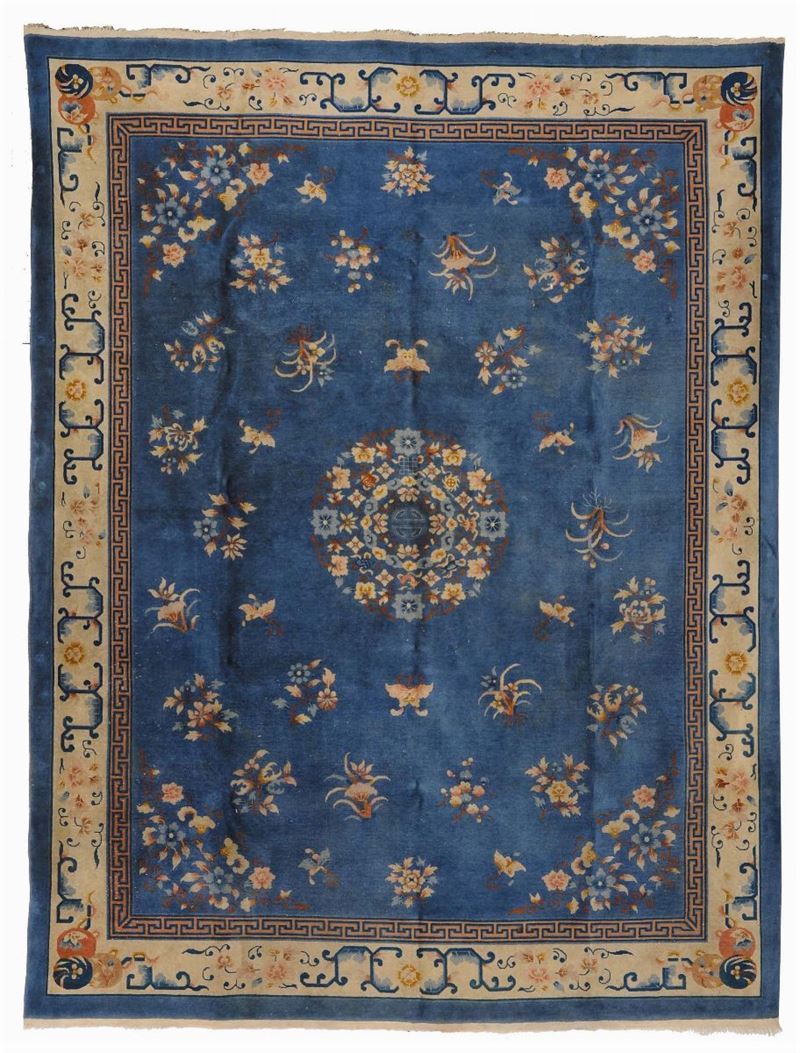 Tappeto cinese, XX secolo  - Auction Ancient Carpets - Cambi Casa d'Aste