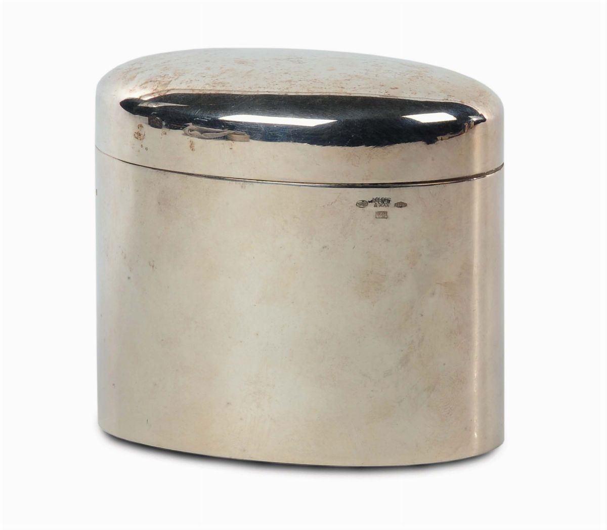 Una Scatola, un Portampolle ed un Tankard in Argento
