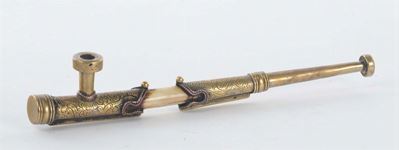 Pipa Oppio in Ageminato Oro, Cina XIX Secolo
