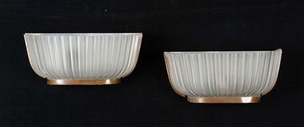 Coppia di appliques in metallo e vetro