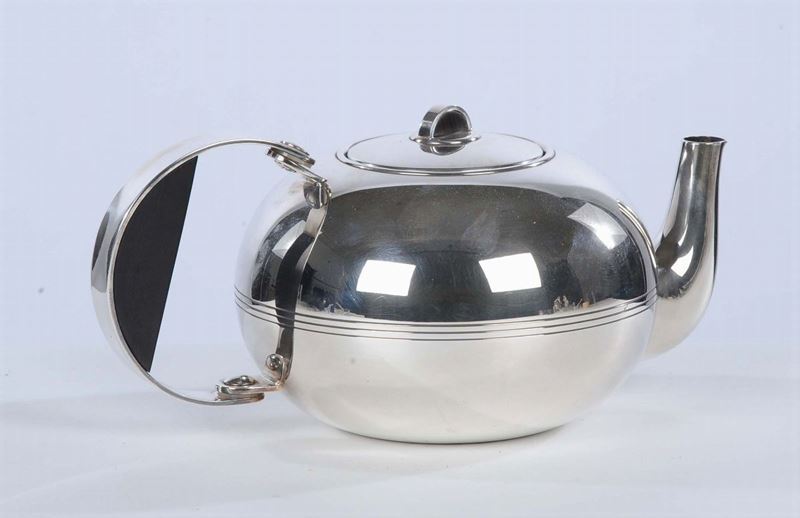 Teiera Cristofle di forma sferica  - Asta Antiquariato e Dipinti Antichi - Cambi Casa d'Aste