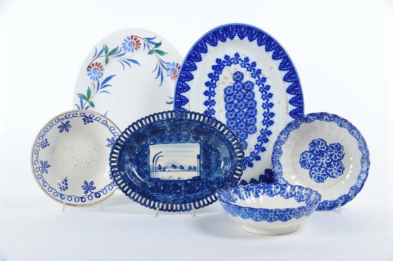 Lotto di sei piatti Mondovi differenti  - Asta Antiquariato e Dipinti Antichi - Cambi Casa d'Aste