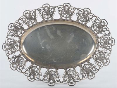 Vassoio in Argento con Bordo Traforato