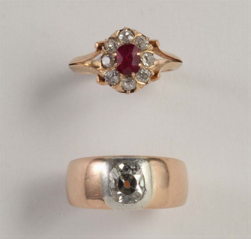 Lotto composto da due anellini  - Asta Argenti e Gioielli Antichi e Contemporanei - Cambi Casa d'Aste