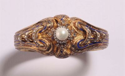 Bracciale con Perla, Smalti e Piccoli Diamanti