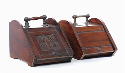Due Portacarbone in Legno Differenti