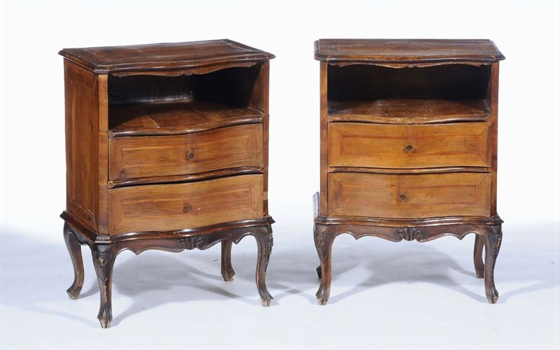 Coppia di comodini a due cassetti  - Asta Antiquariato e Dipinti Antichi - Cambi Casa d'Aste
