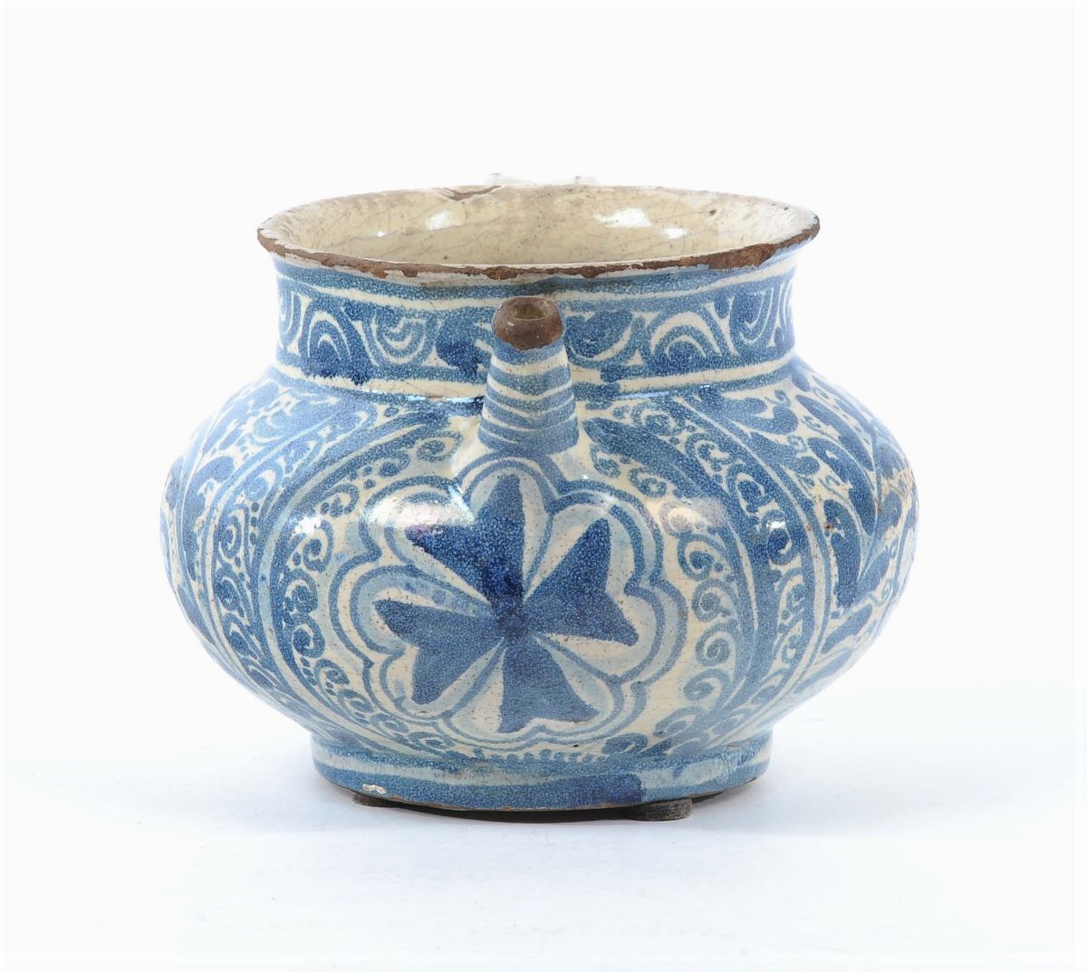 Brocca in Maiolica, Sicilia o Spagna XVIII Secolo