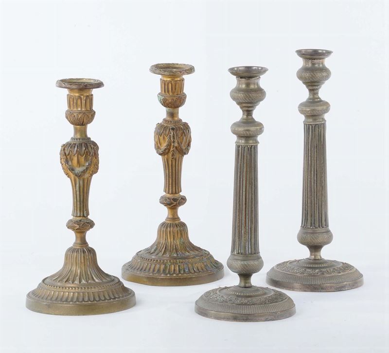 Sei candelieri in bronzo e metallo  - Asta Antiquariato e Dipinti Antichi - Cambi Casa d'Aste