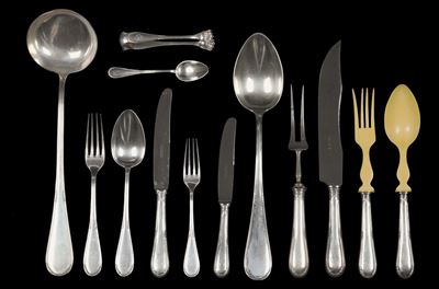 Servizio di Posate in Argento da 12 con Monogramma Gs