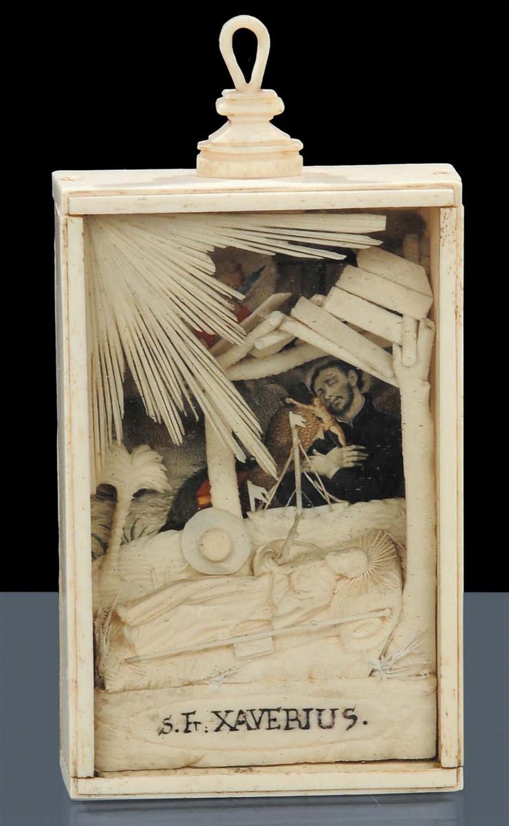 Teca in avorio contenente rappresentazione della morte e beatificazione di San Francesco Saverio, Trapani XVIII secolo  - Auction OnLine Auction 06-2012 - Cambi Casa d'Aste