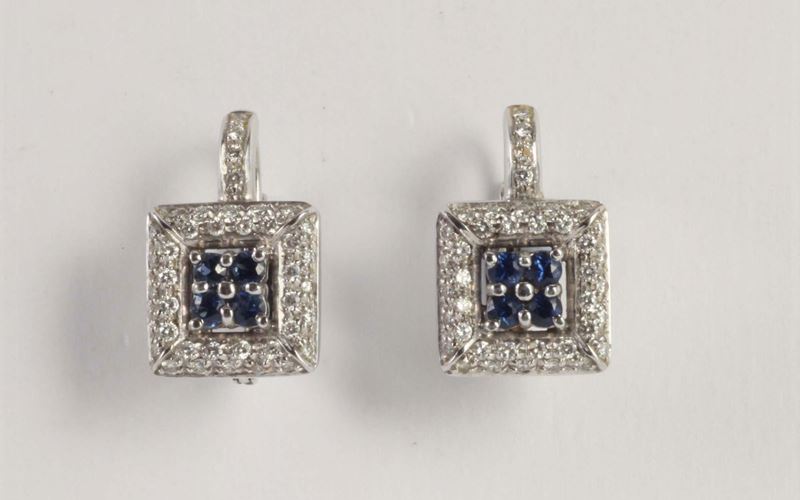 Orecchini con zaffiti e diamanti  - Asta Argenti e Gioielli Antichi e Contemporanei - Cambi Casa d'Aste