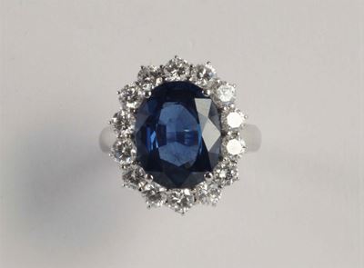 Anello con Zaffiro