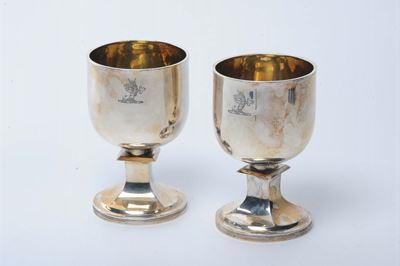 Coppia di Coppe in Argento, Inghilterra, Gr. 930 Circa