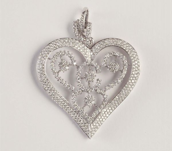 Pendente a forma di cuore