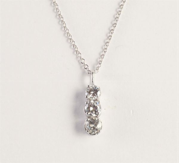 Pendente trilogy con diamanti di vecchio taglio