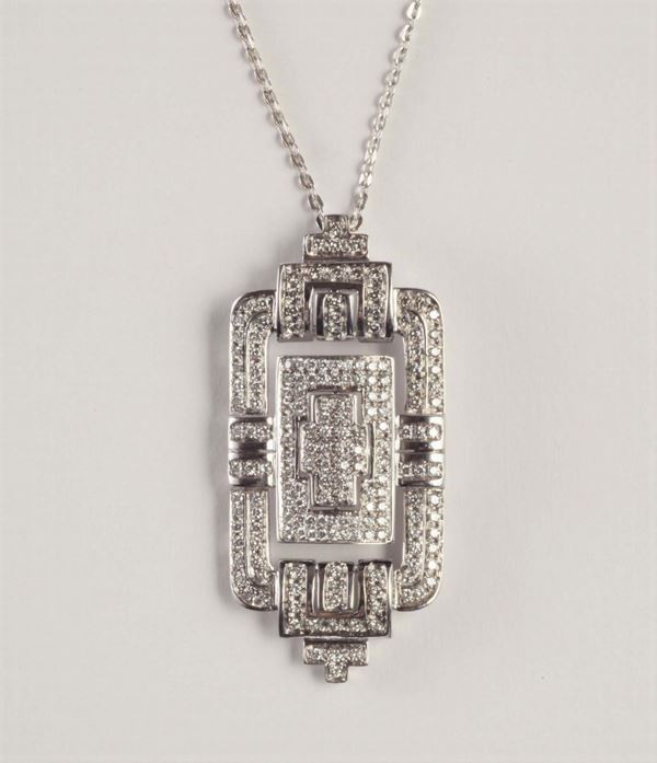 Pendente in stile Art Deco con diamanti huit-huit