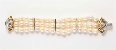 Bracciale a Tre Fili di Perle
